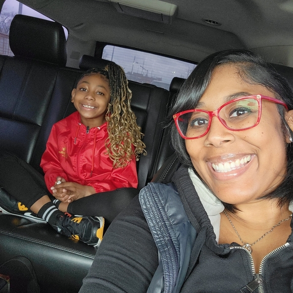 Meet your Posher, Krystal - Picture 6 of 11